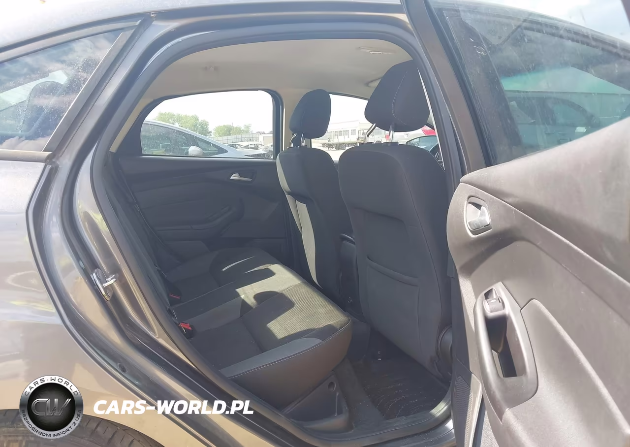 2012 Ford Focus Se VIN:1FAHP3F24CL365184 - 8