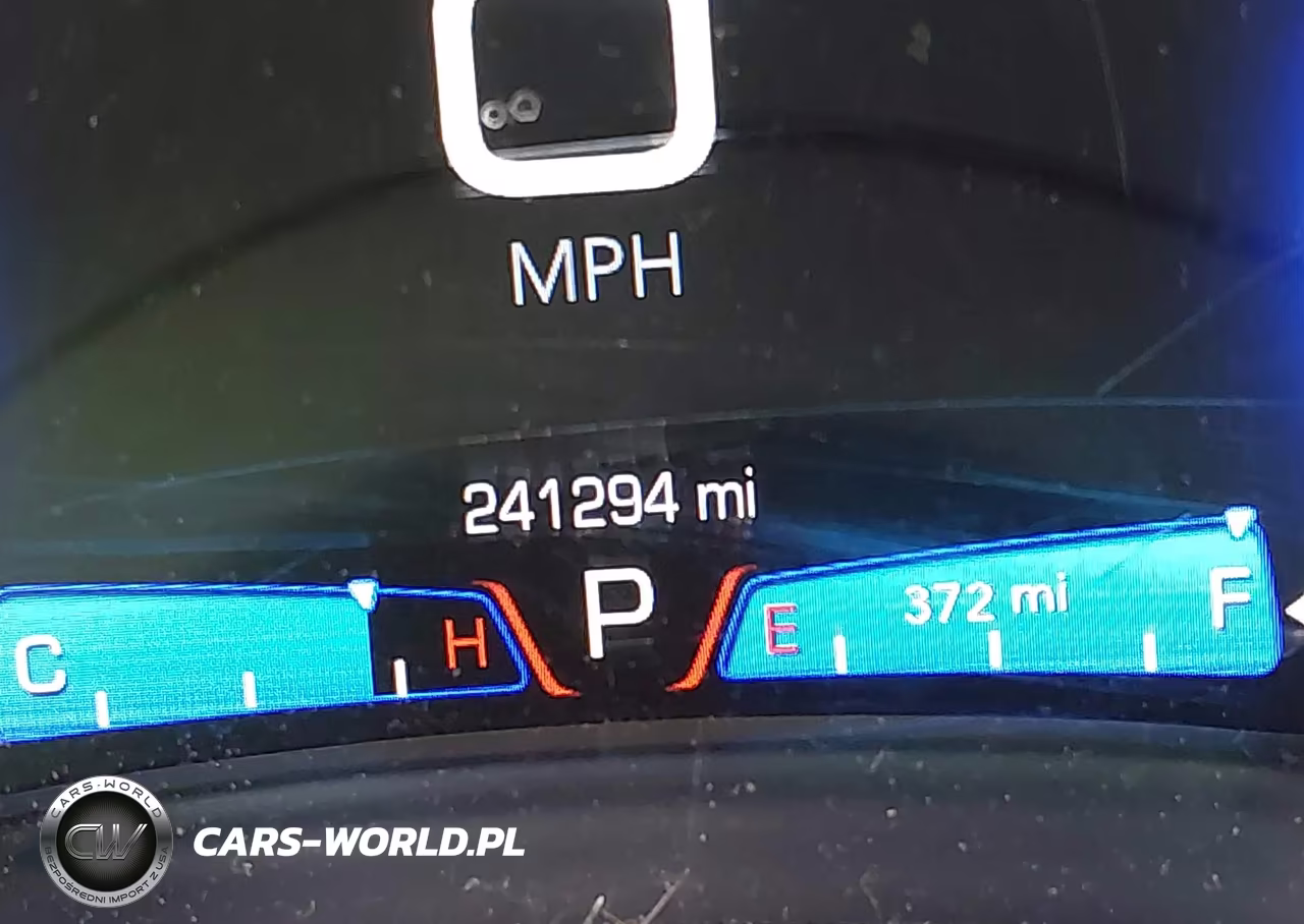 2016 Chrysler 300C Awd VIN:2C3CCAKG2GH111471 - 15