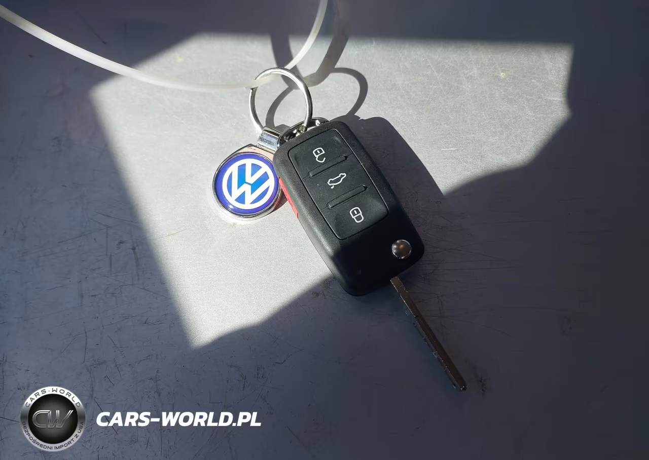 2015 Volkswagen Passat 2.0L Tdi Se VIN:1VWBV7A31FC074611 - 11