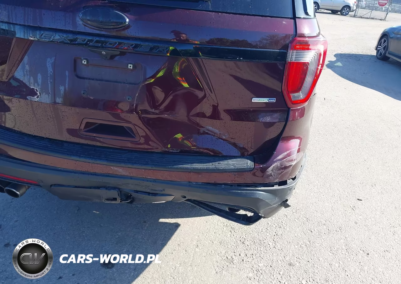 2019 Ford Explorer Sport VIN:1FM5K8GT7KGB33682 - 17