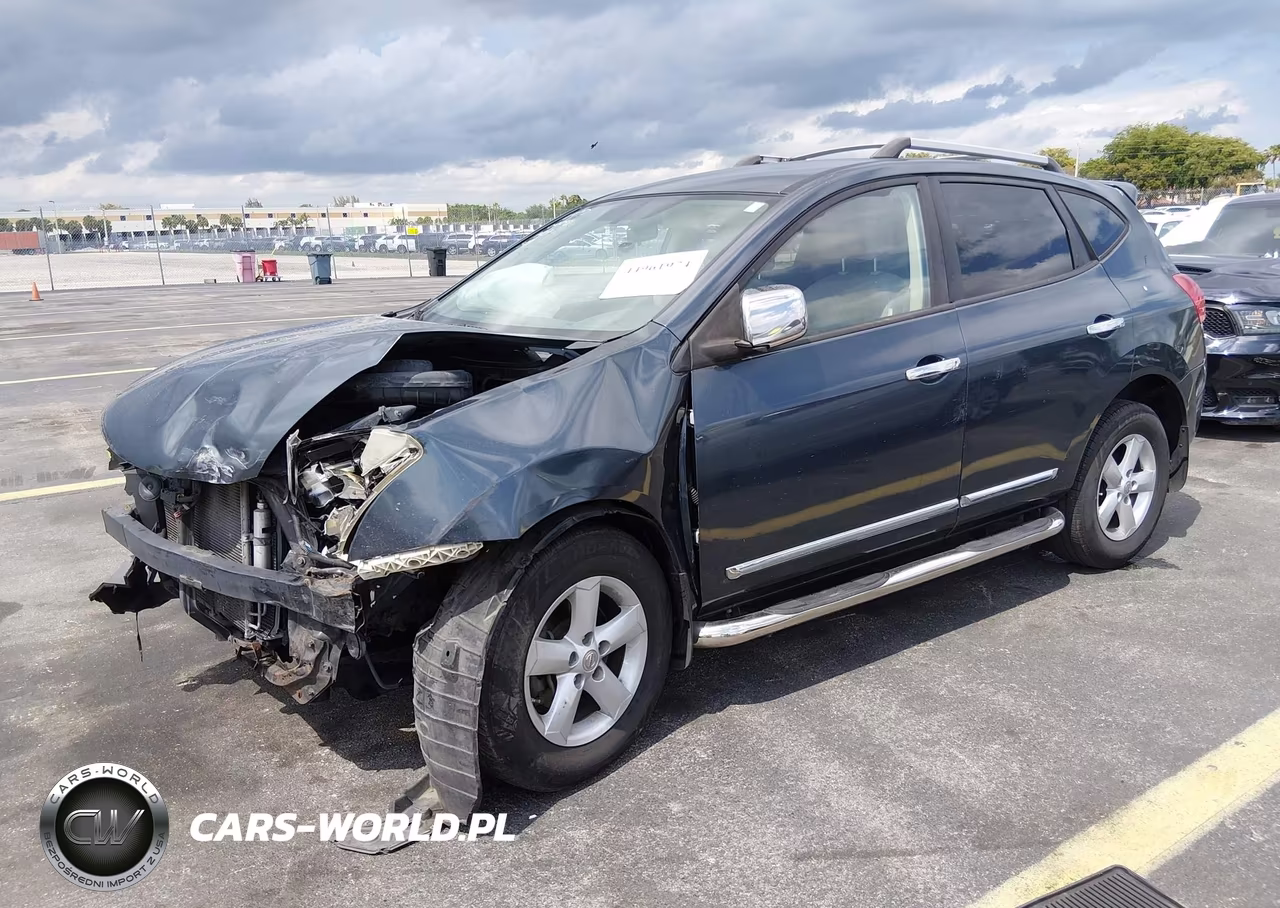 2013 Nissan Rogue S VIN:JN8AS5MT1DW040045 - 2