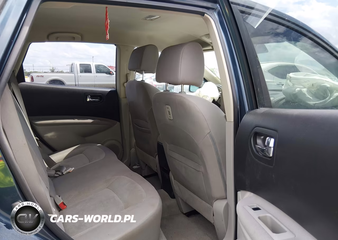 2013 Nissan Rogue S VIN:JN8AS5MT1DW040045 - 8