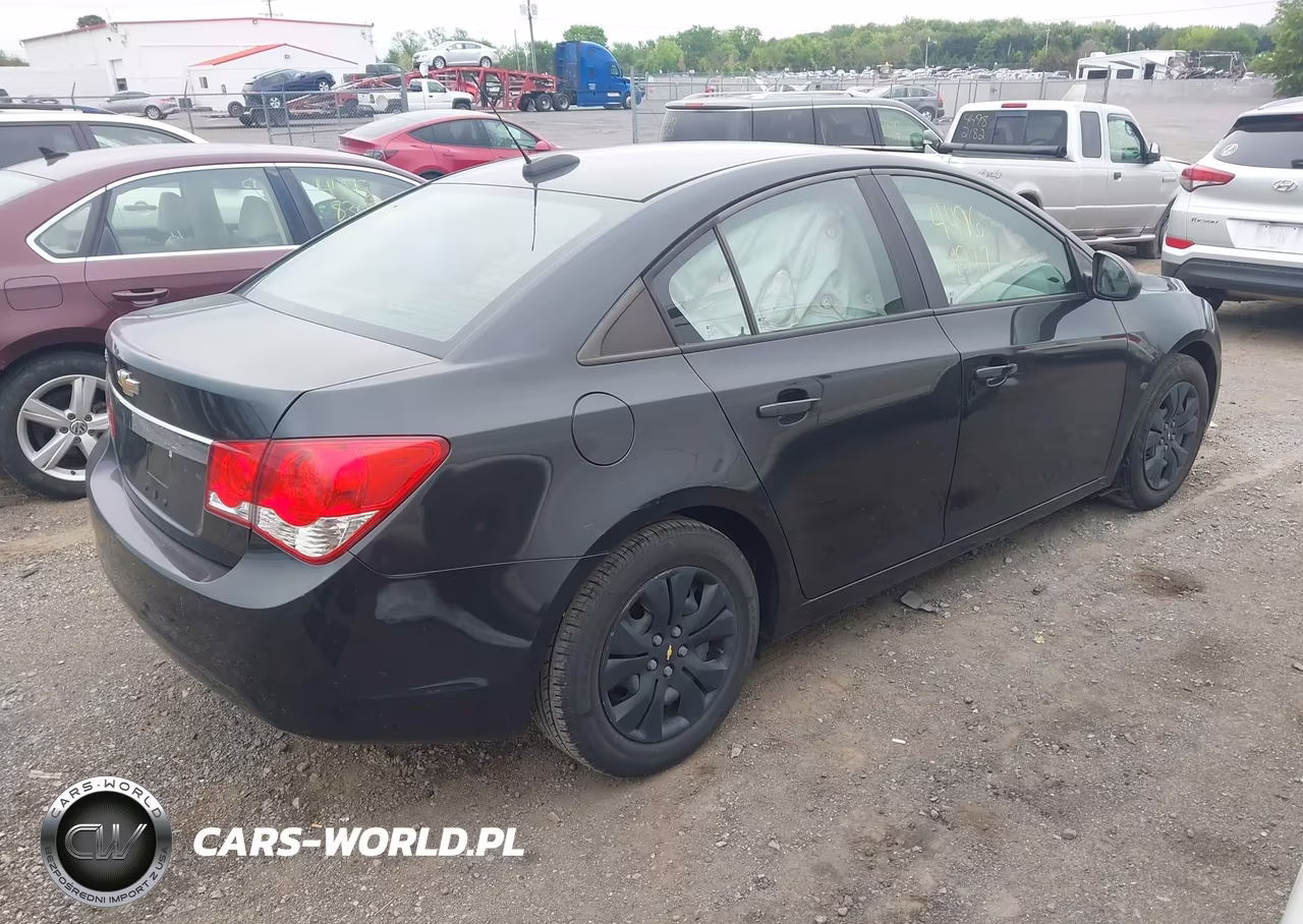 2016 Chevrolet Cruze Limited Ls Auto VIN:1G1PC5SH0G7183965 - 4
