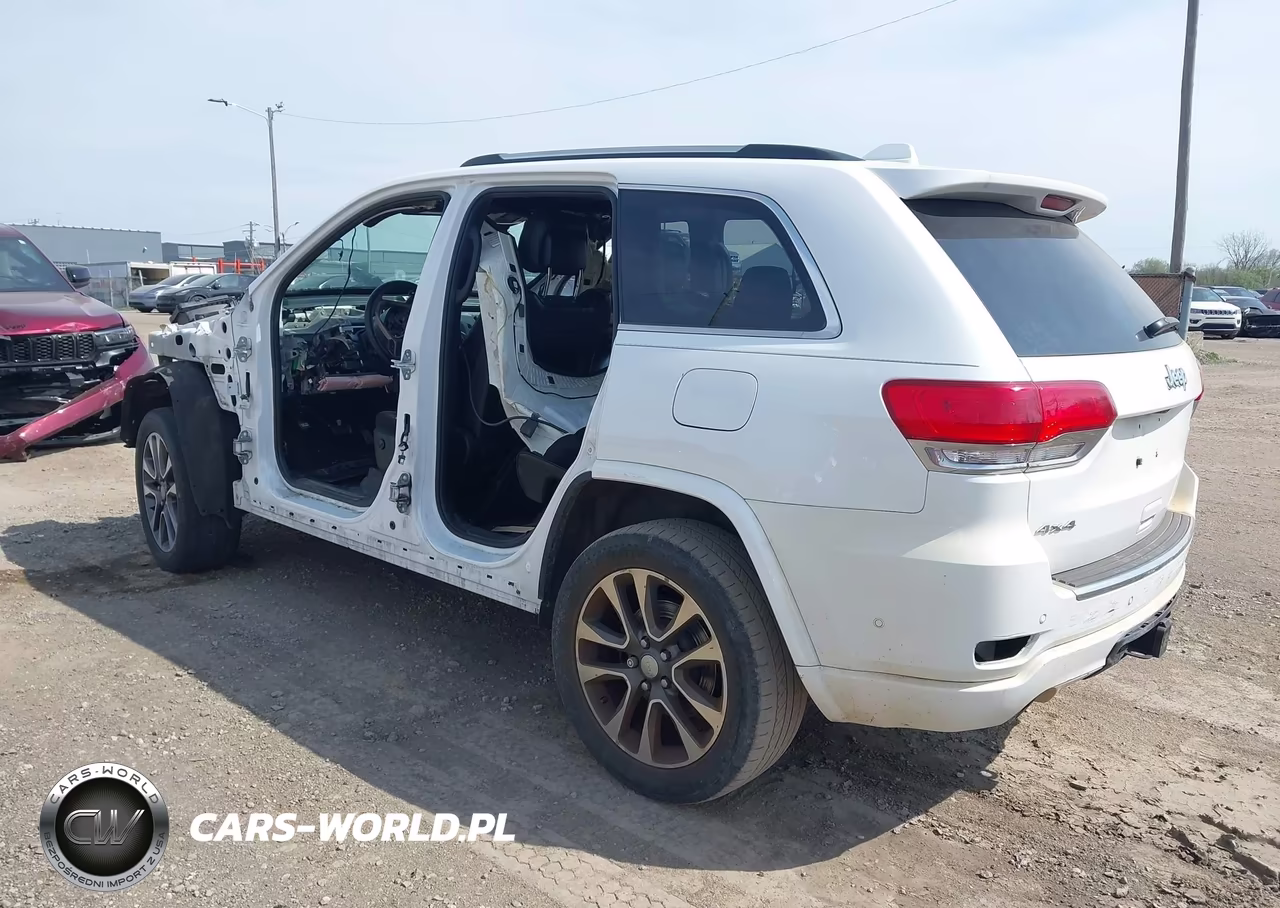 2017 Jeep Grand Cherokee Overland 4X4 VIN:1C4RJFCT3HC942793 - 3