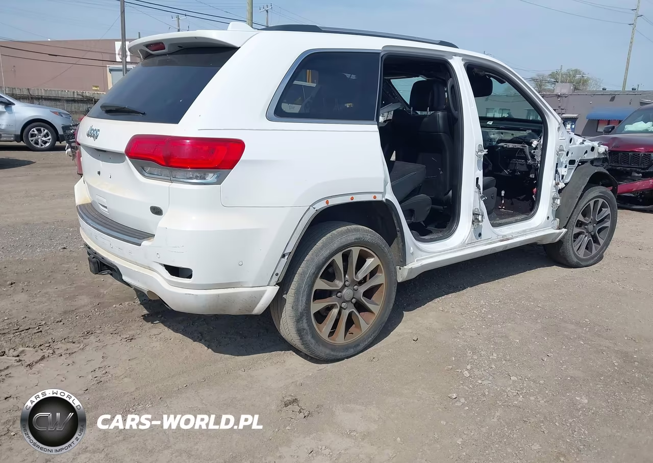 2017 Jeep Grand Cherokee Overland 4X4 VIN:1C4RJFCT3HC942793 - 4