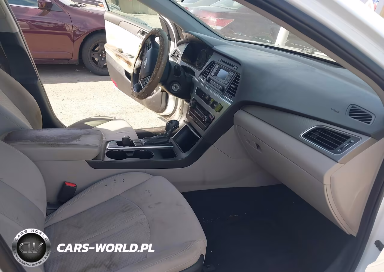 2016 Hyundai Sonata VIN:5NPE24AF4GH386302 - 5