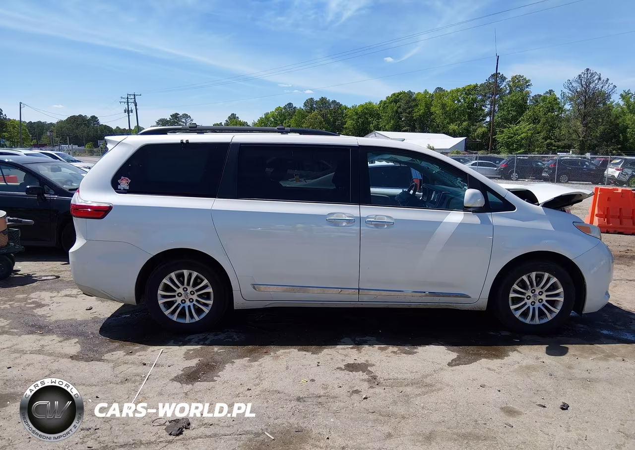 2015 Toyota Sienna Xle 8 Passenger VIN:5TDYK3DC0FS628438 - 13