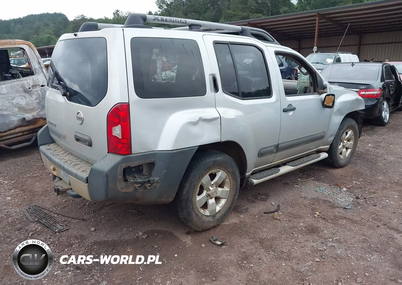 2013 Nissan Xterra S VIN:5N1AN0NU2DN819646 - 4