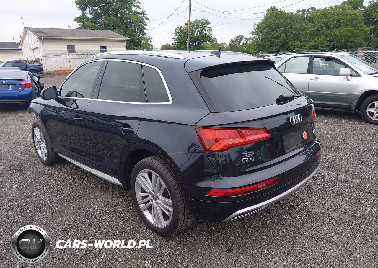 2018 Audi Q5 2.0T Premium-2.0T Tech Premium VIN:WA1BNAFY5J2103203 - 3