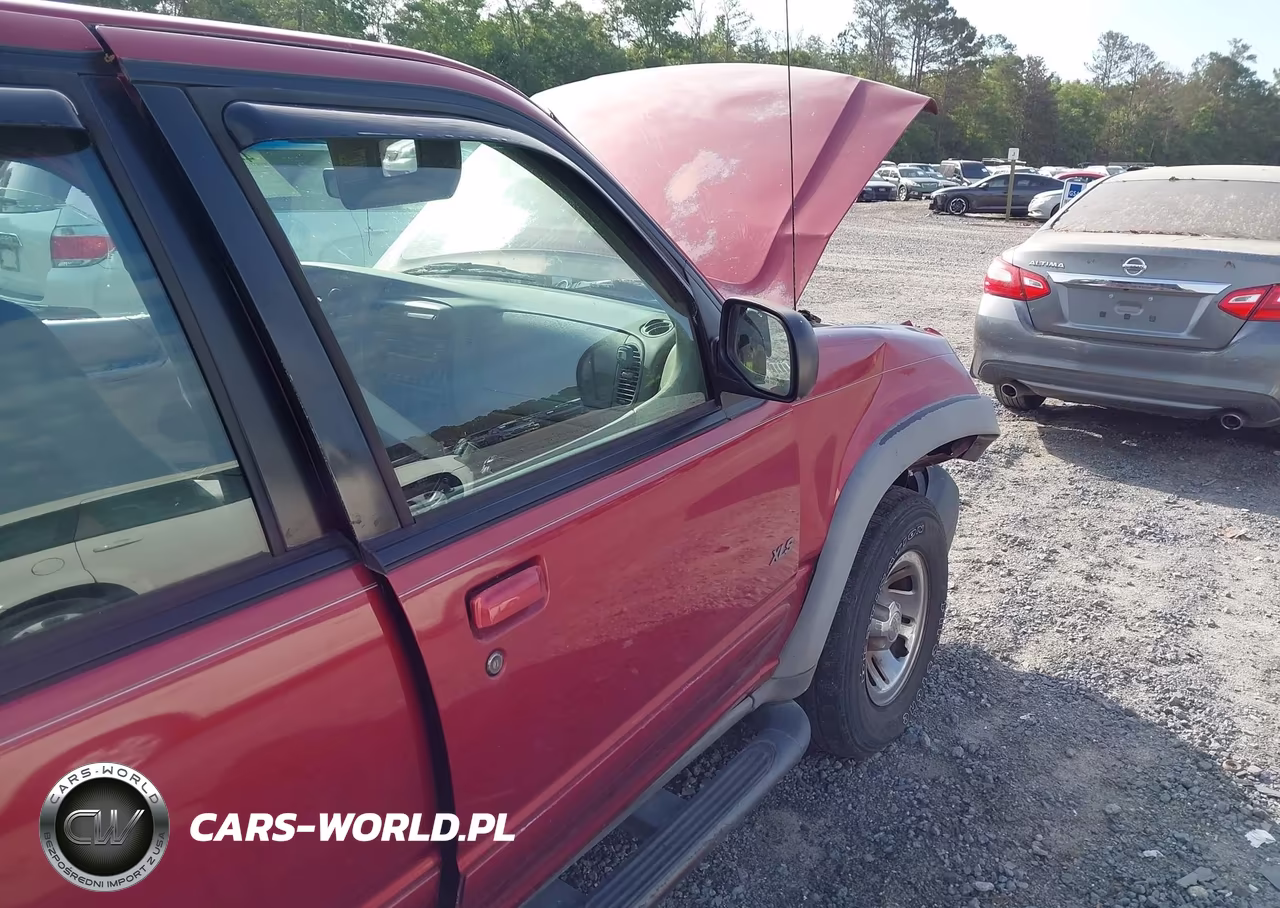 2001 Ford Explorer Xls VIN:1FMZU62E01UB47917 - 12