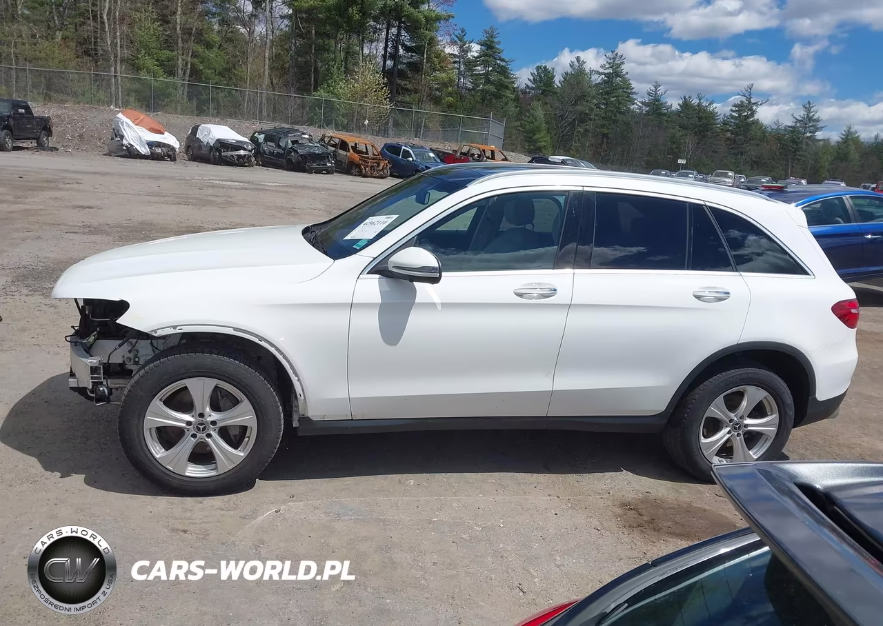 2018 Mercedes-Benz Glc 300 4Matic VIN:WDC0G4KB4JV093069 - 15