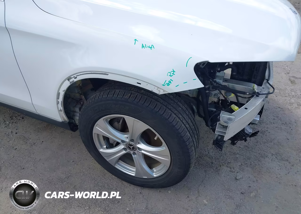2018 Mercedes-Benz Glc 300 4Matic VIN:WDC0G4KB4JV093069 - 19