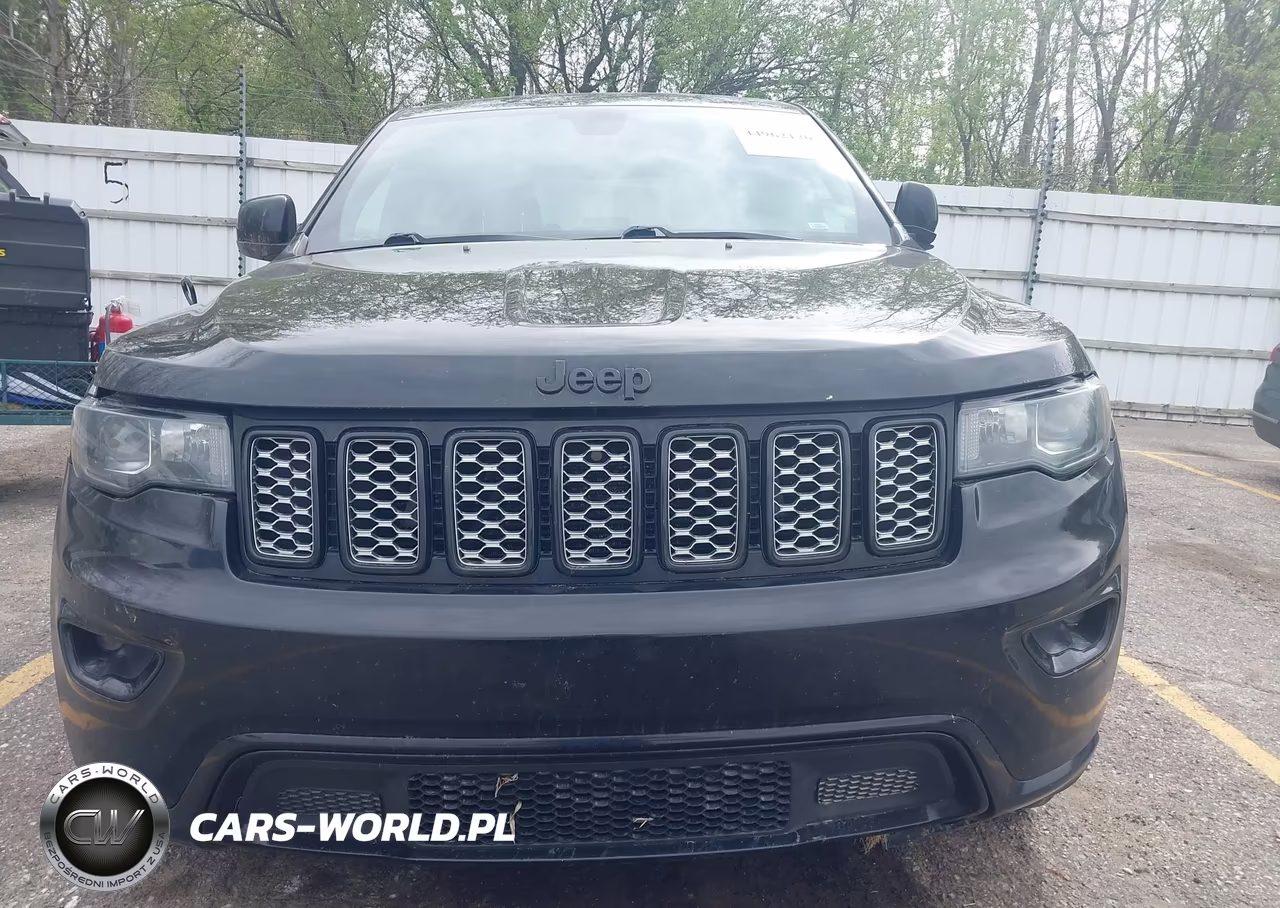 2019 Jeep Grand Cherokee Altitude 4X4 VIN:1C4RJFAG1KC561683 - 12