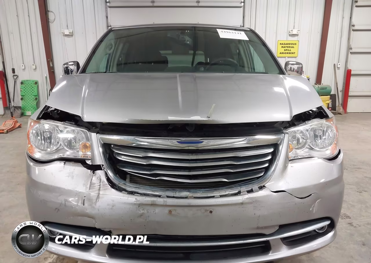 2014 Chrysler Town & Country Touring-L 30Th Anniversary VIN:2C4RC1CG6ER248523 - 12