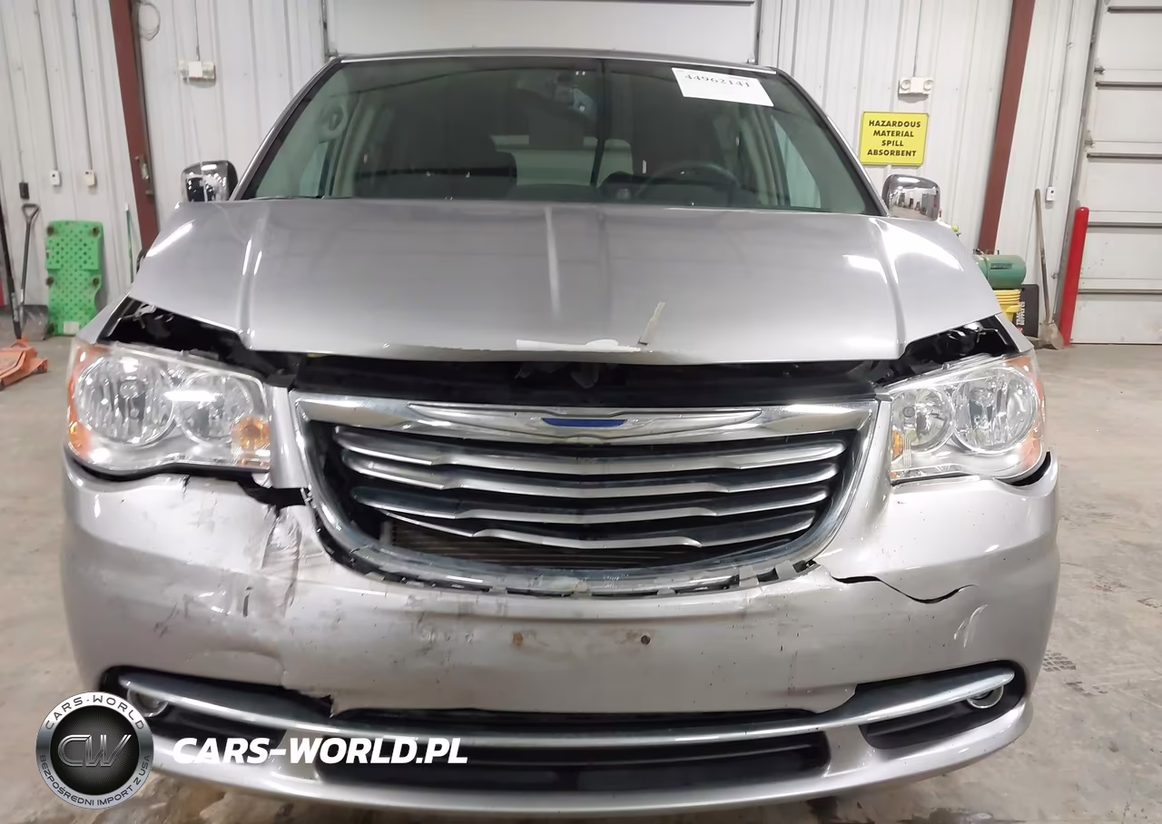 2014 Chrysler Town & Country Touring-L 30Th Anniversary VIN:2C4RC1CG6ER248523 - 6