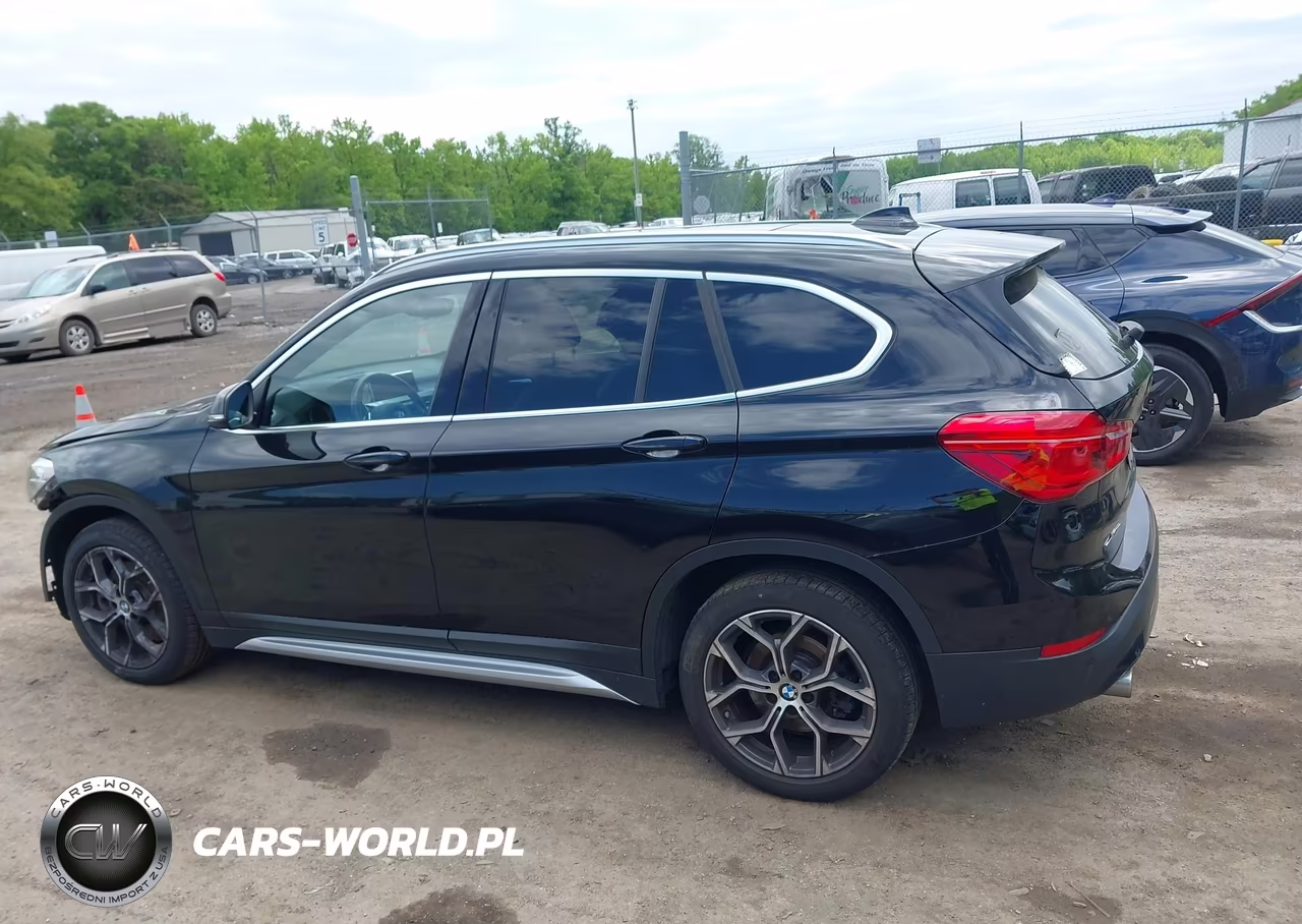 2022 BMW X1 xDrive28I VIN:WBXJG9C07N5V48820 - 15