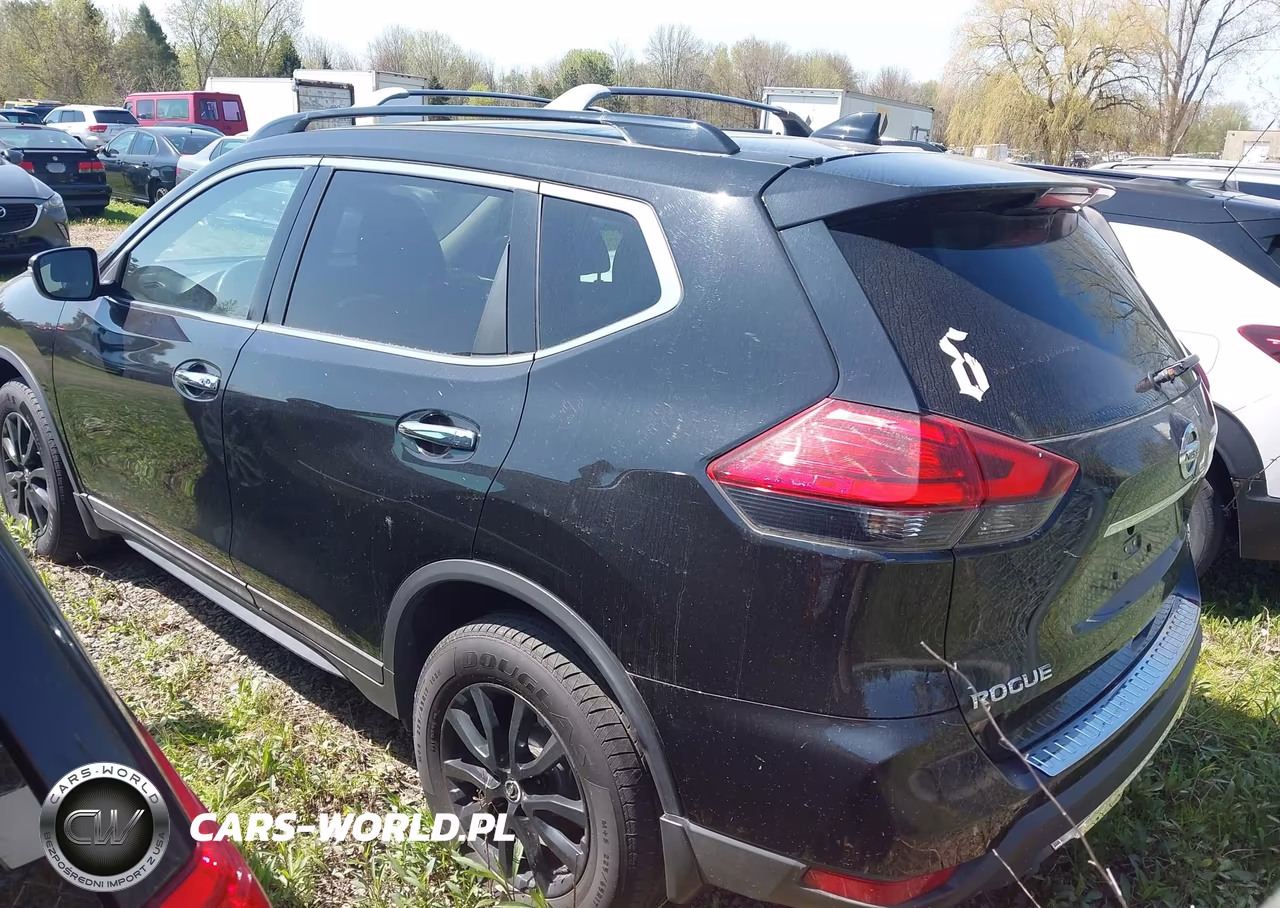 2017 Nissan Rogue Sv VIN:5N1AT2MV3HC819412 - 3