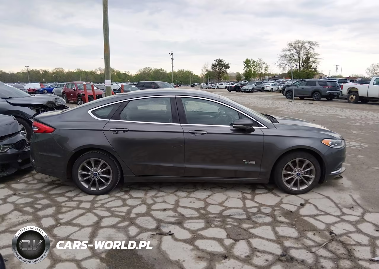 2018 Ford Fusion Energi Se Luxury VIN:3FA6P0PU9JR130297 - 13