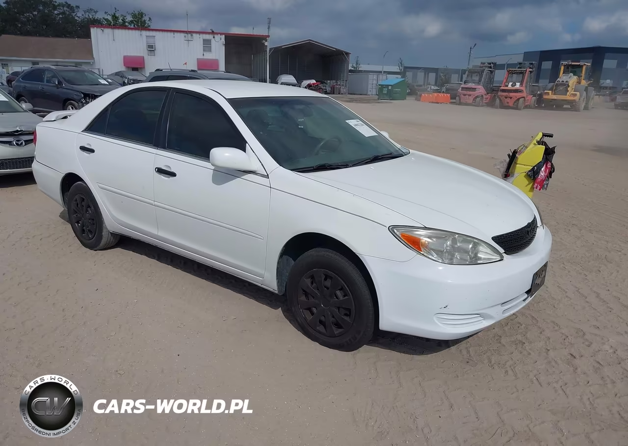2004 Toyota Camry Le