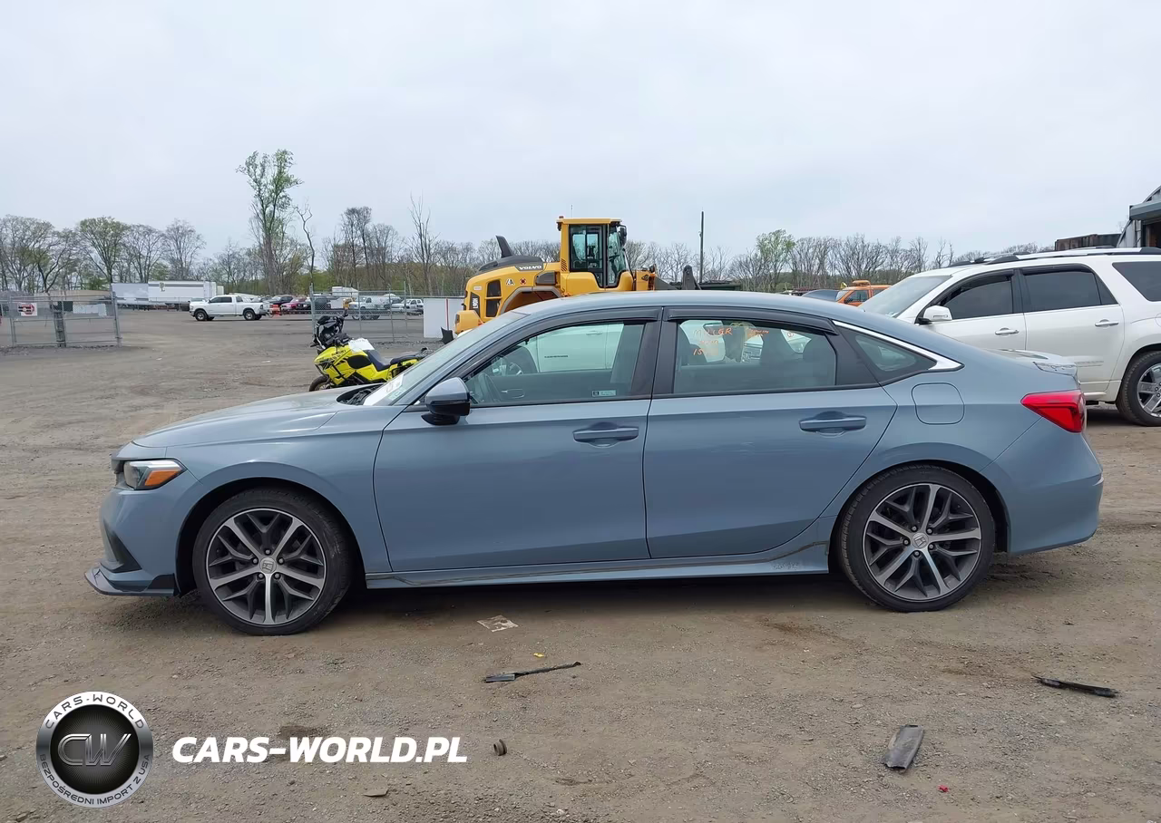 2023 Honda Civic Touring VIN:2HGFE1F98PH313845 - 15
