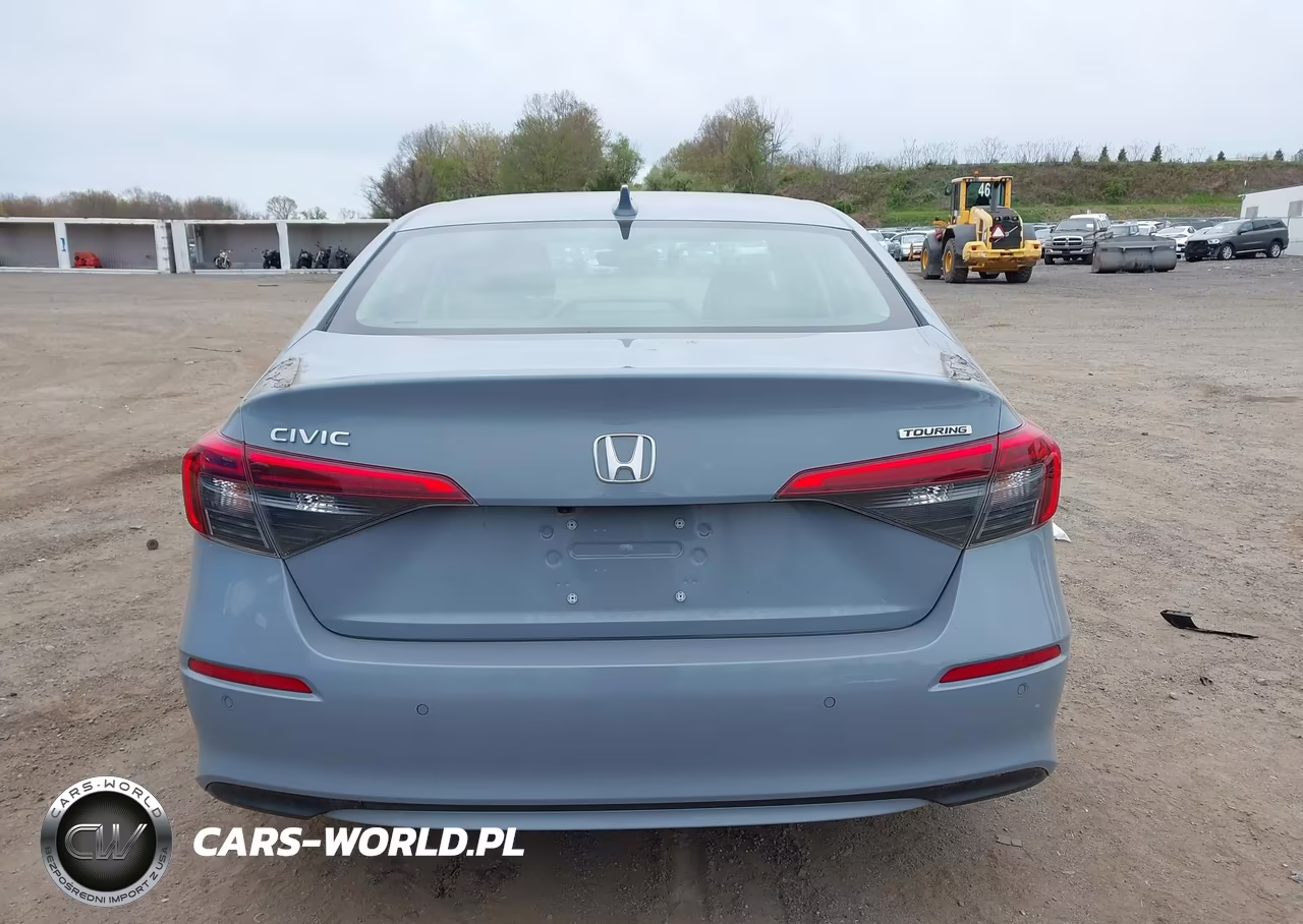 2023 Honda Civic Touring VIN:2HGFE1F98PH313845 - 17