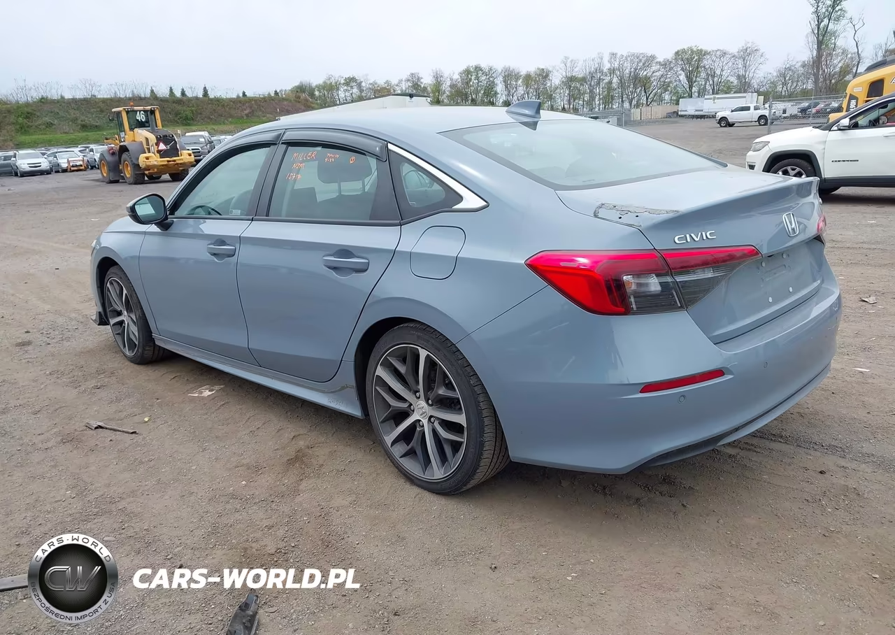 2023 Honda Civic Touring VIN:2HGFE1F98PH313845 - 3