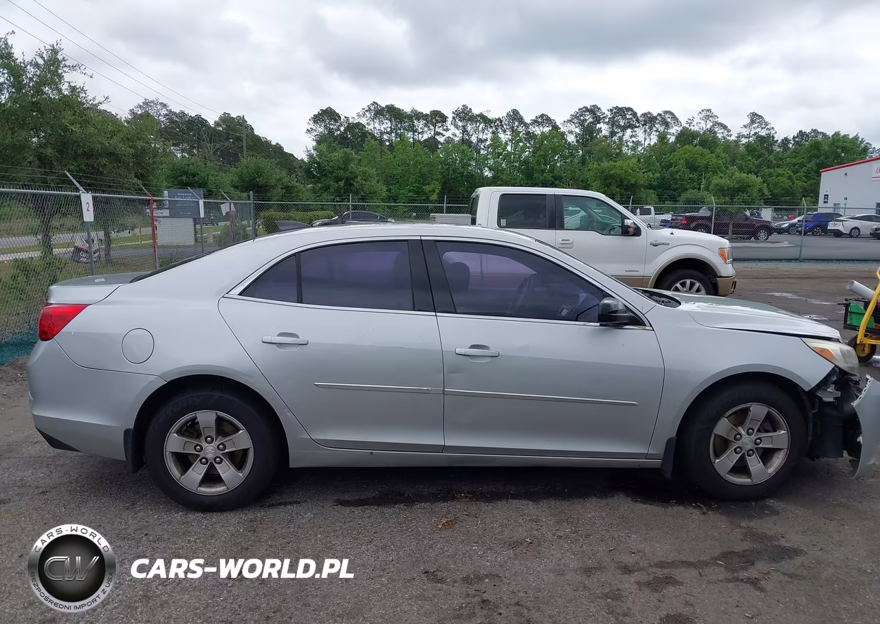 2015 Chevrolet Malibu Ls VIN:1G11B5SL8FF241788 - 13