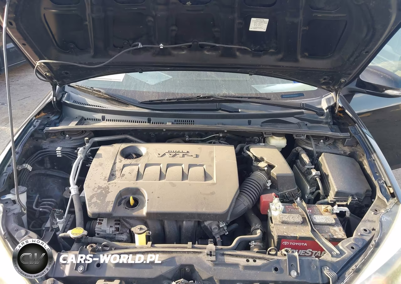 2015 Toyota Corolla S Plus VIN:5YFBURHEXFP304579 - 10