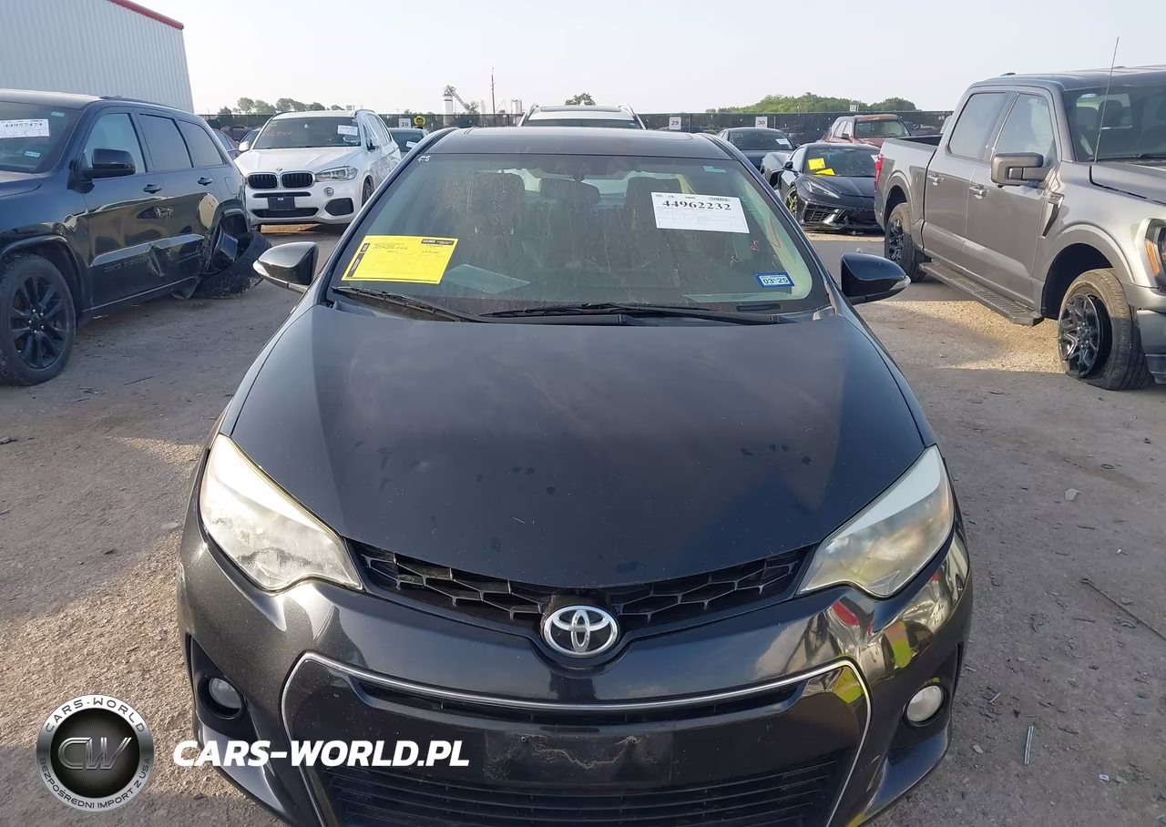 2015 Toyota Corolla S Plus VIN:5YFBURHEXFP304579 - 12