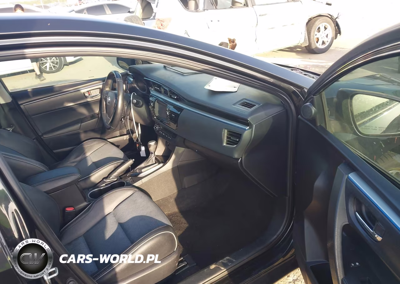 2015 Toyota Corolla S Plus VIN:5YFBURHEXFP304579 - 5