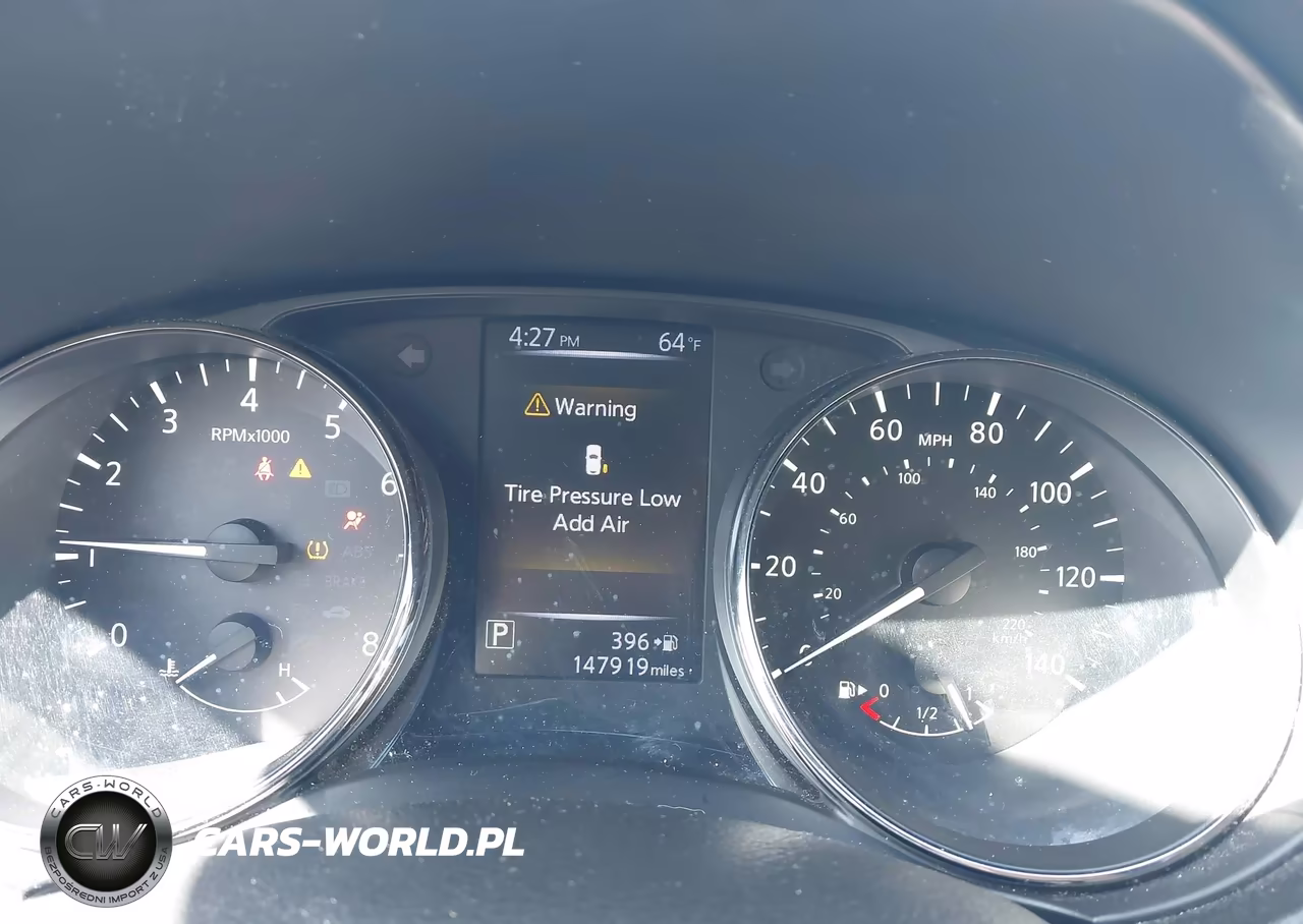 2018 Nissan Rogue Sport S VIN:JN1BJ1CR9JW255348 - 7