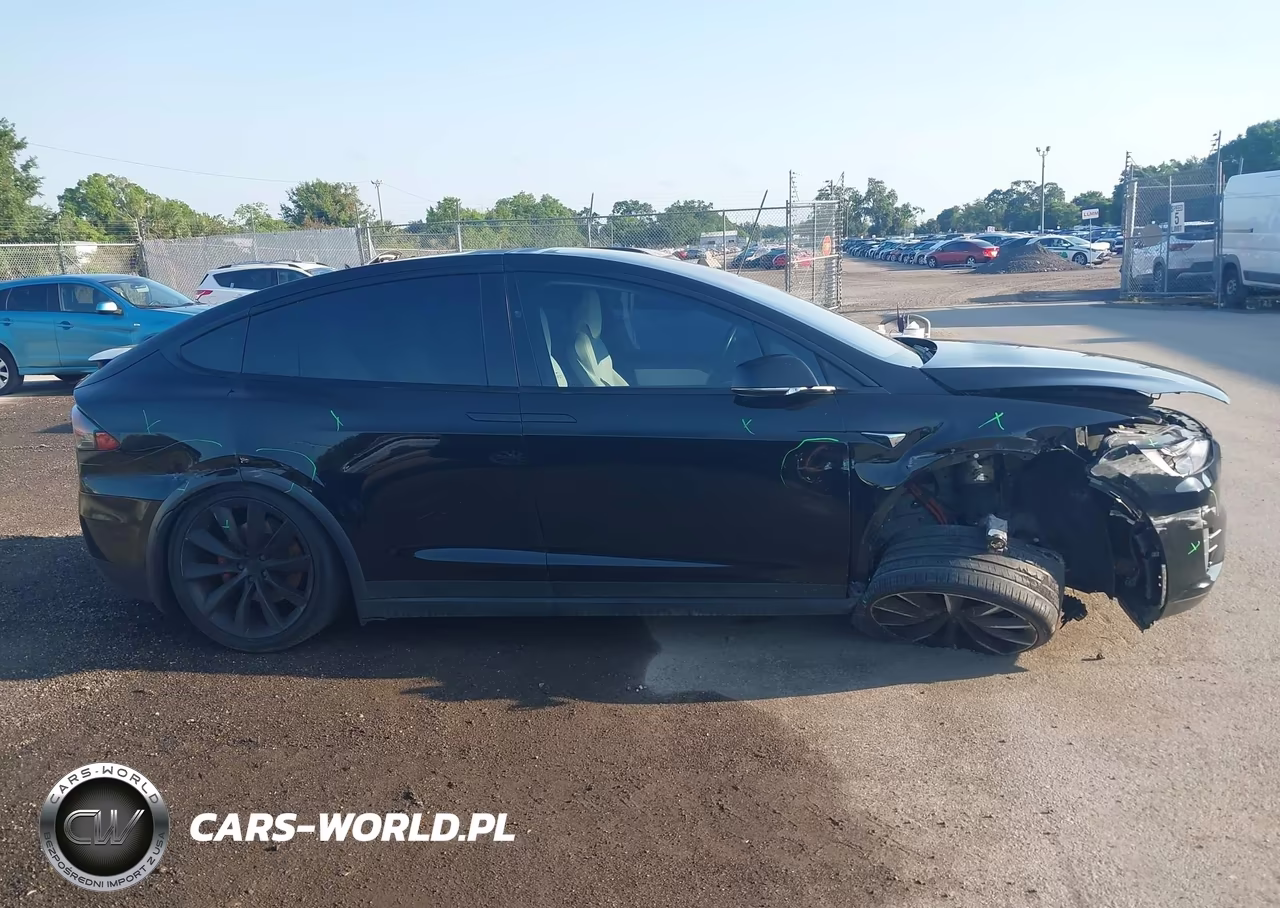 2018 Tesla Model X 100D-75D-P100D VIN:5YJXCBE44JF138091 - 13