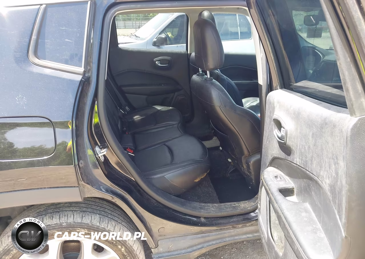 2019 Jeep Compass Limited 4X4 VIN:3C4NJDCBXKT729006 - 8