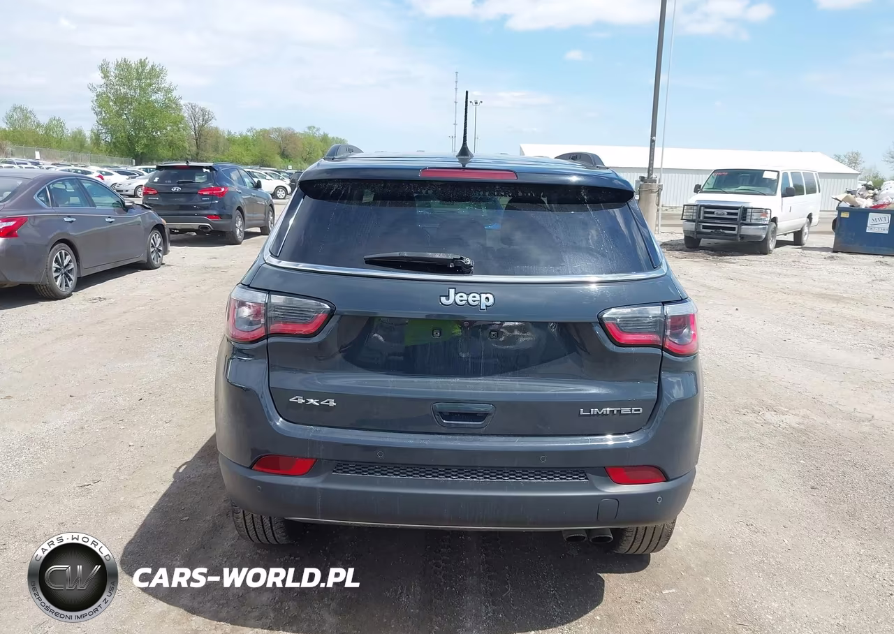 2018 Jeep Compass Limited 4X4 VIN:3C4NJDCB4JT362411 - 16