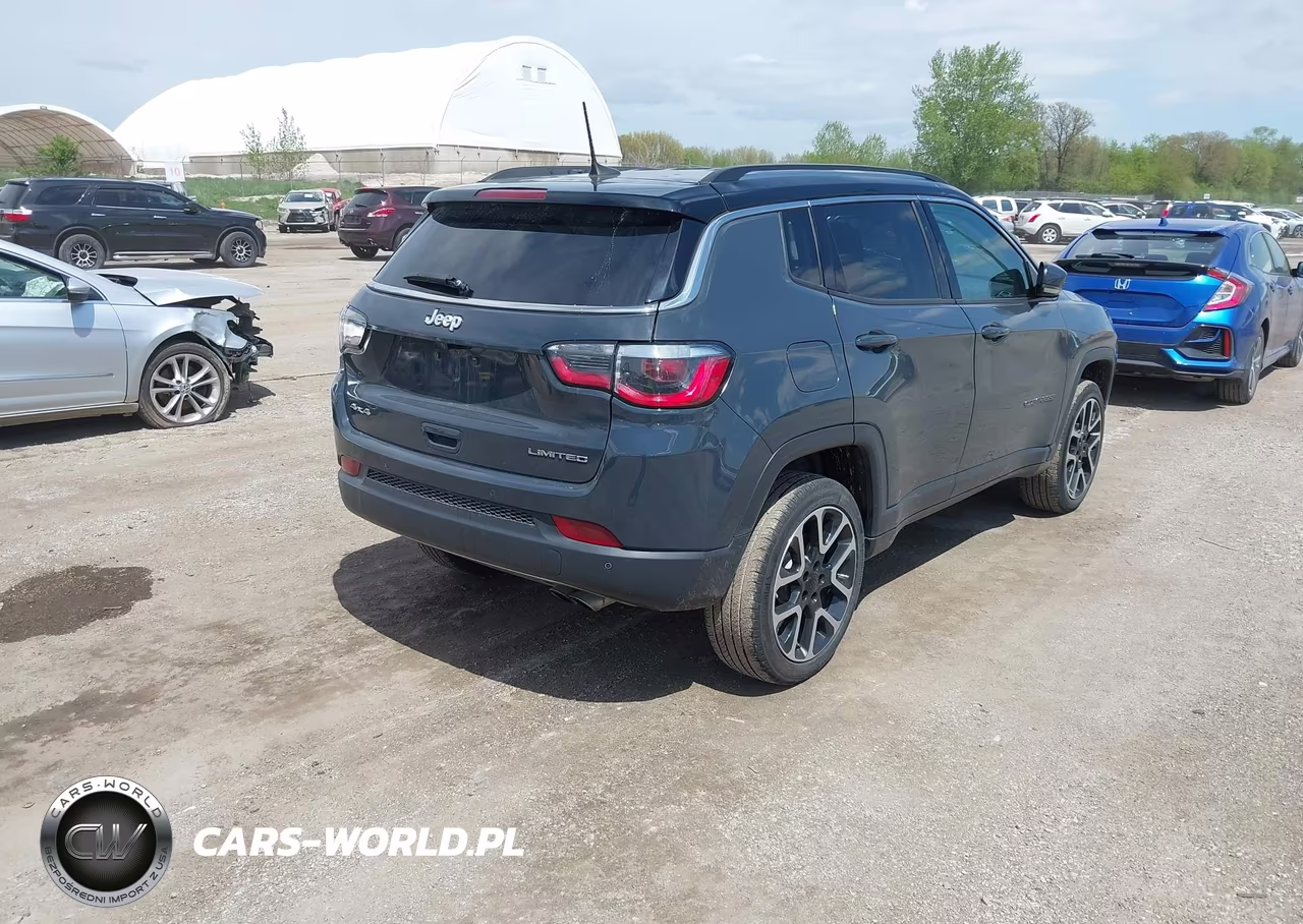 2018 Jeep Compass Limited 4X4 VIN:3C4NJDCB4JT362411 - 4