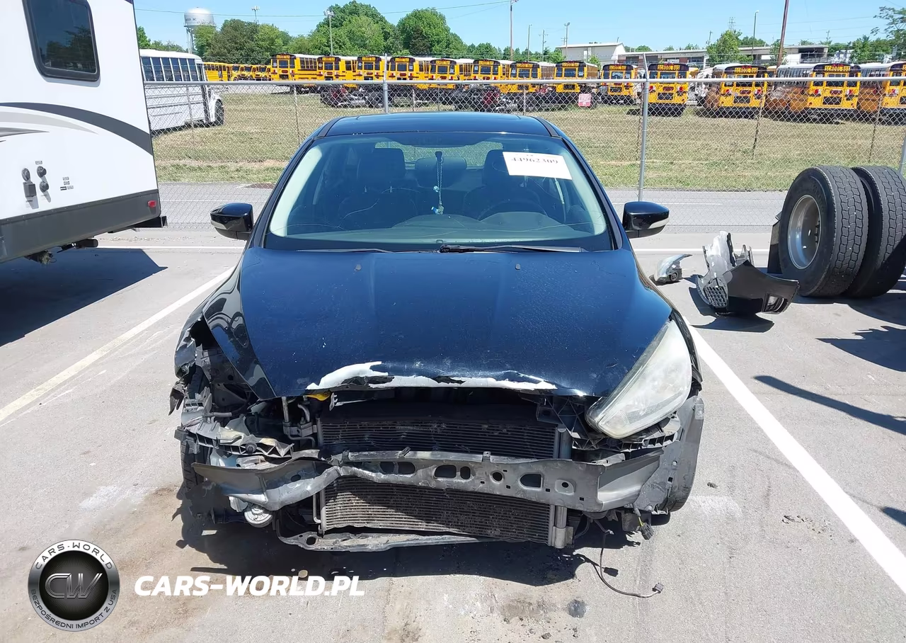 2017 Ford Focus Titanium VIN:1FADP3N2XHL288022 - 13