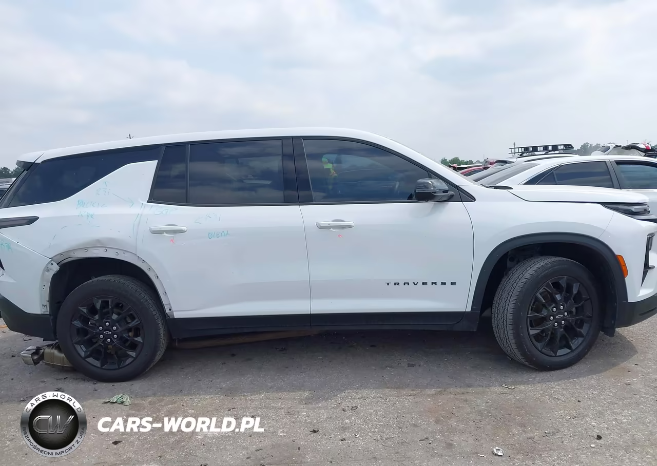 2024 Chevrolet Traverse Fwd Ls VIN:1GNEREKS8RJ145535 - 14
