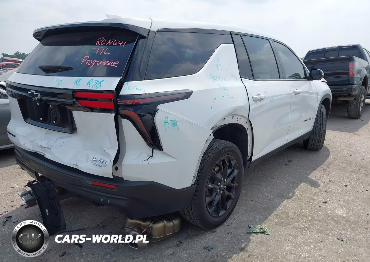 2024 Chevrolet Traverse Fwd Ls VIN:1GNEREKS8RJ145535 - 4