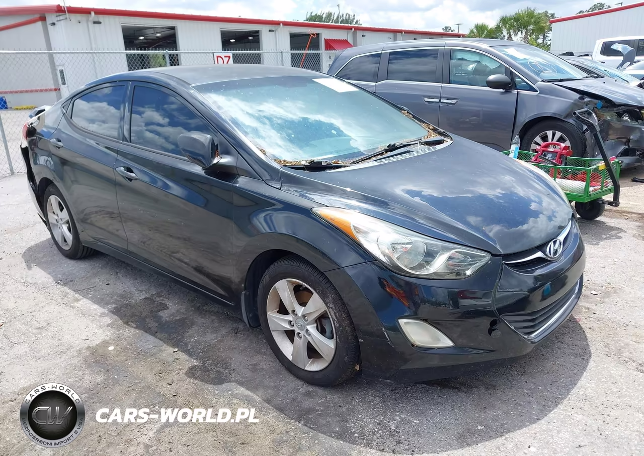 2013 Hyundai Elantra Gls