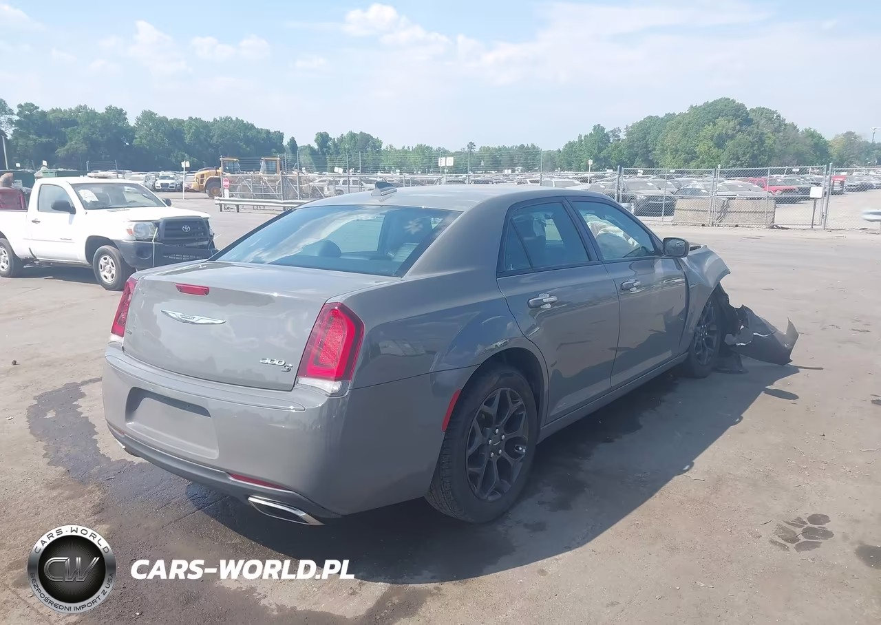 2019 Chrysler 300 300S Awd VIN:2C3CCAGG3KH586077 - 4