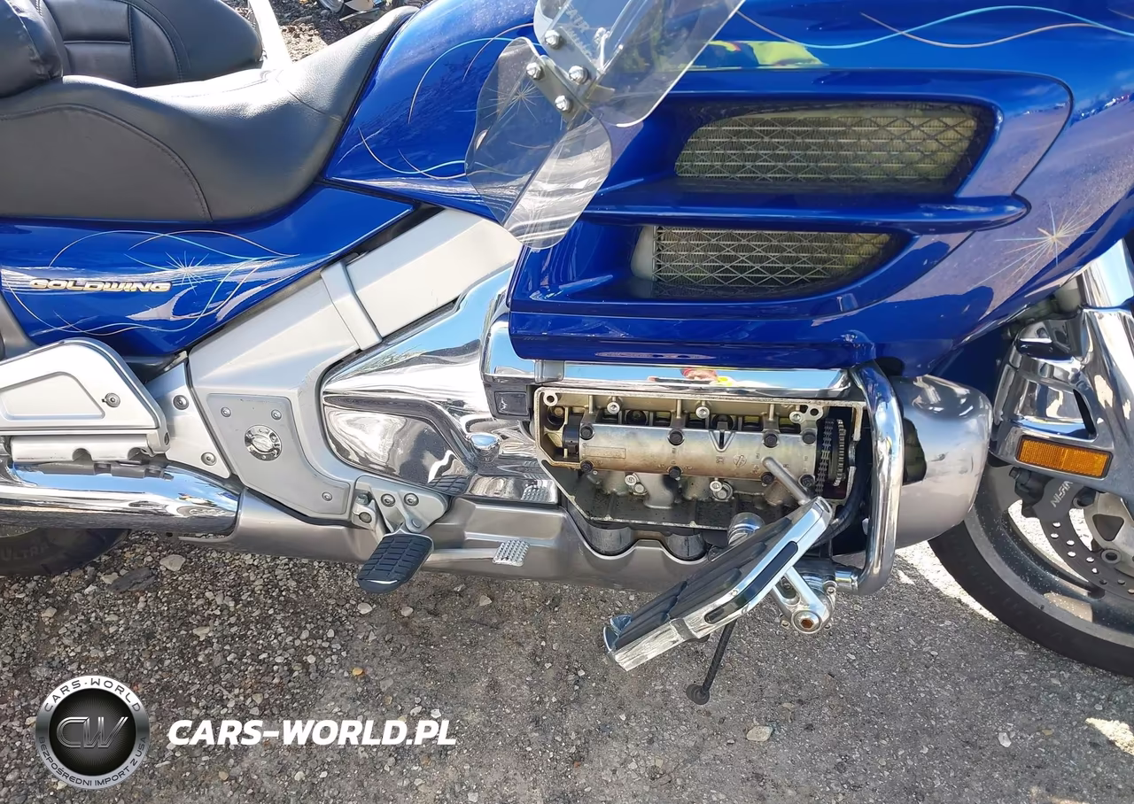 2001 Honda Gl1800 VIN:1HFSC47001A004855 - 8