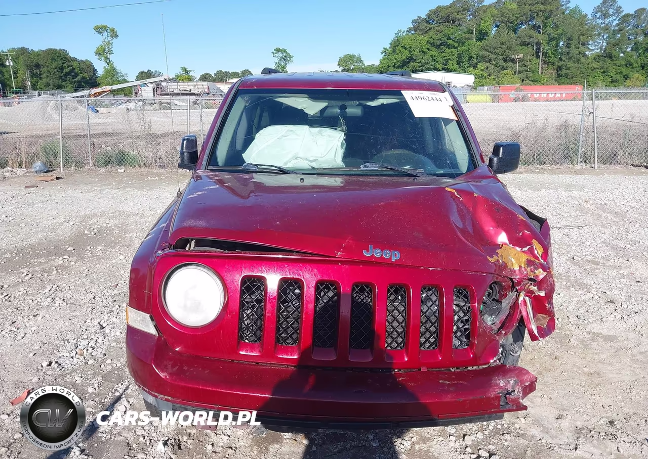 2015 Jeep Patriot Latitude VIN:1C4NJPFB1FD122341 - 12