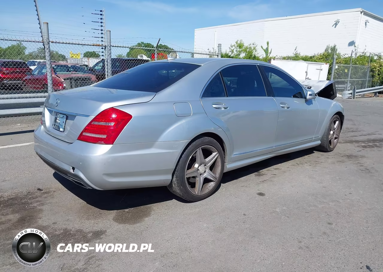 2011 Mercedes-Benz S 550 VIN:WDDNG7BBXBA369248 - 4
