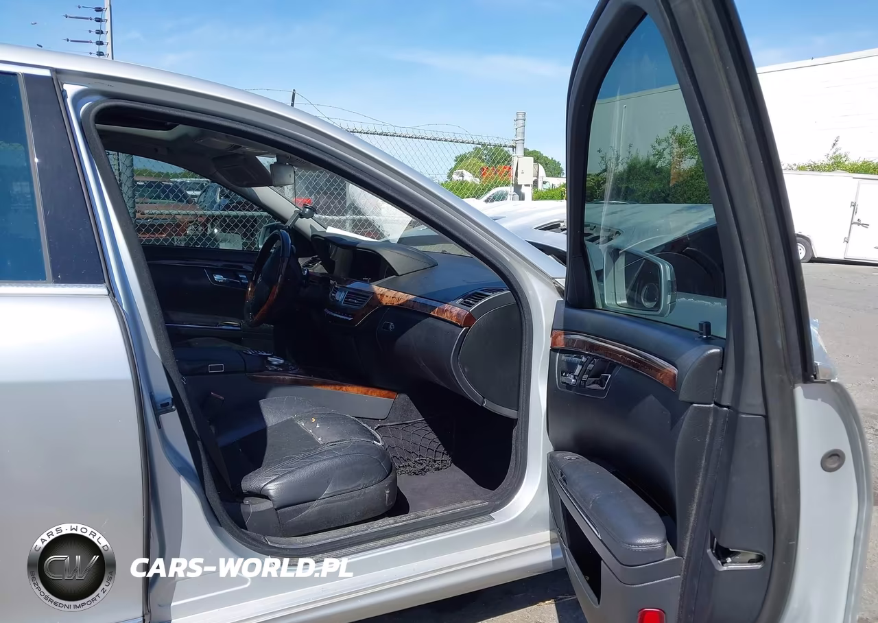 2011 Mercedes-Benz S 550 VIN:WDDNG7BBXBA369248 - 5