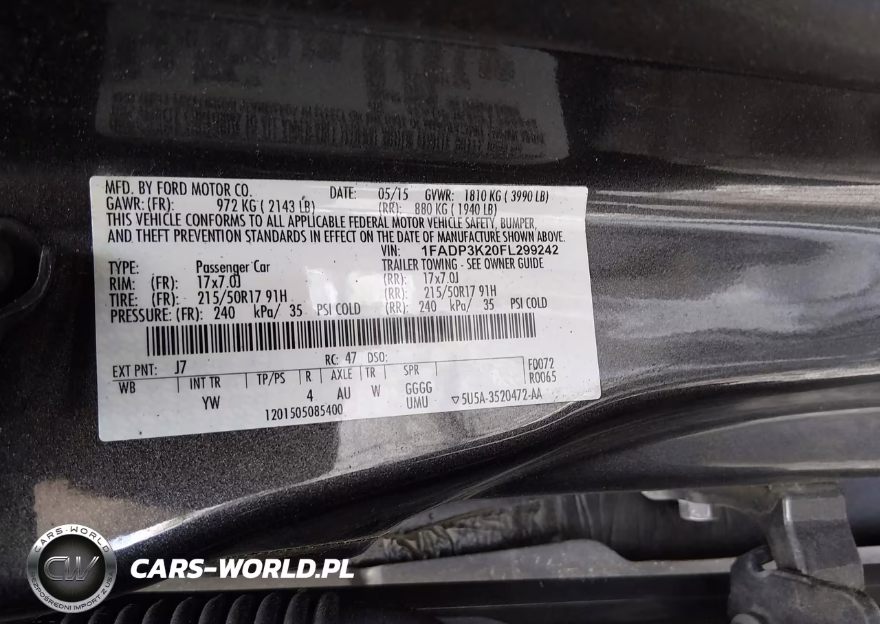 2015 Ford Focus Se VIN:1FADP3K20FL299242 - 9