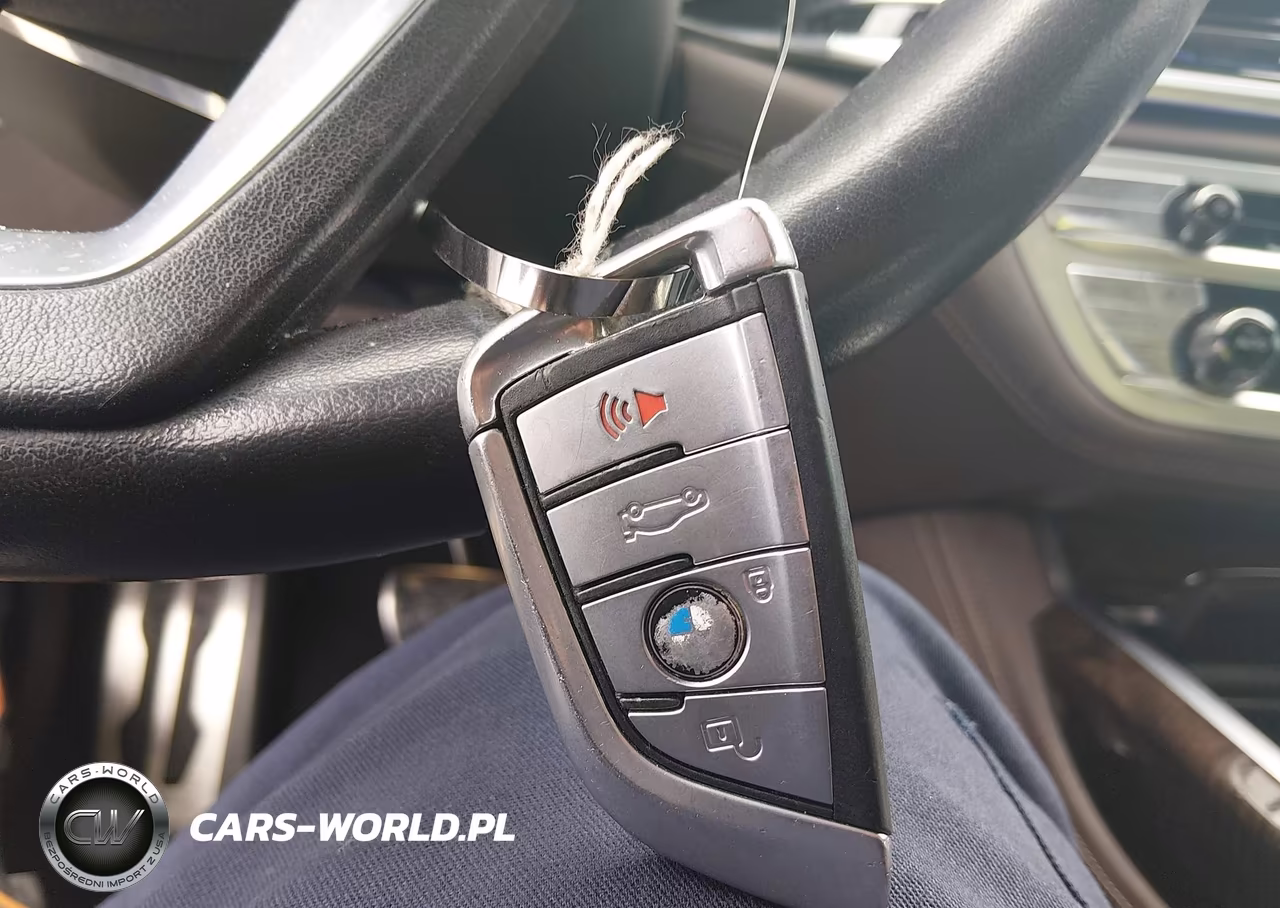 2018 BMW 740I xDrive VIN:WBA7E4C5XJGV24146 - 11