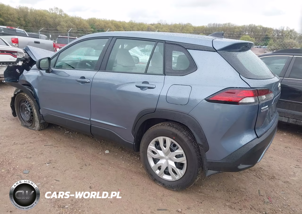 2026 Toyota Corolla Cross L VIN:7MUAAABG0TV176748 - 3