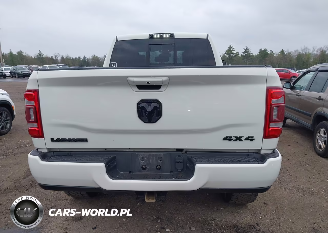 2019 Ram 2500 Laramie 4X4 6'4 Box VIN:3C6UR5FL3KG591078 - 17