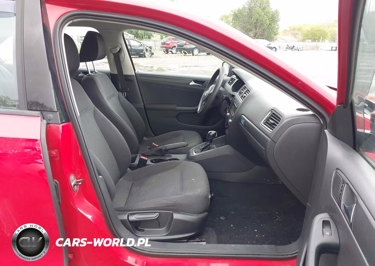 2011 Volkswagen Jetta 2.0L S VIN:3VW2K7AJ1BM355551 - 5
