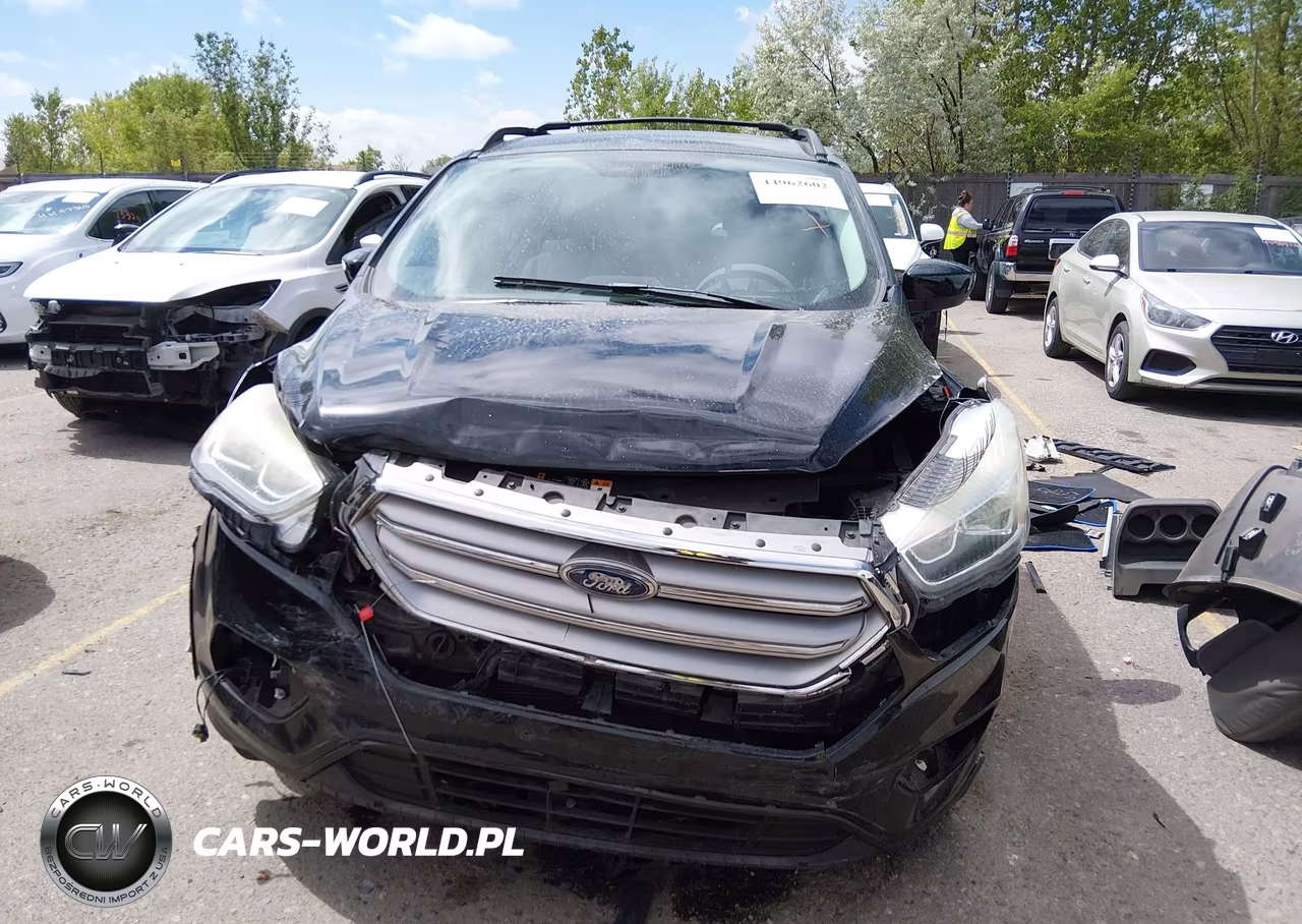 2017 Ford Escape Se VIN:1FMCU9GD2HUB26830 - 13
